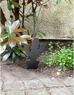 Cactus en pot en métal à... 2
